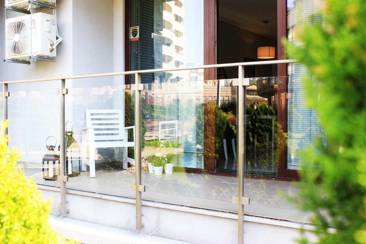 Jessapart - Ochota Apartments Varşovia Exterior foto