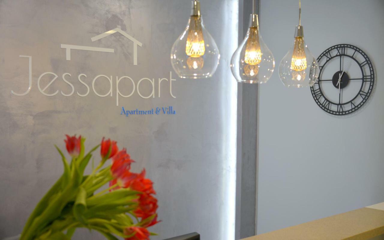 Jessapart - Ochota Apartments Varşovia Exterior foto